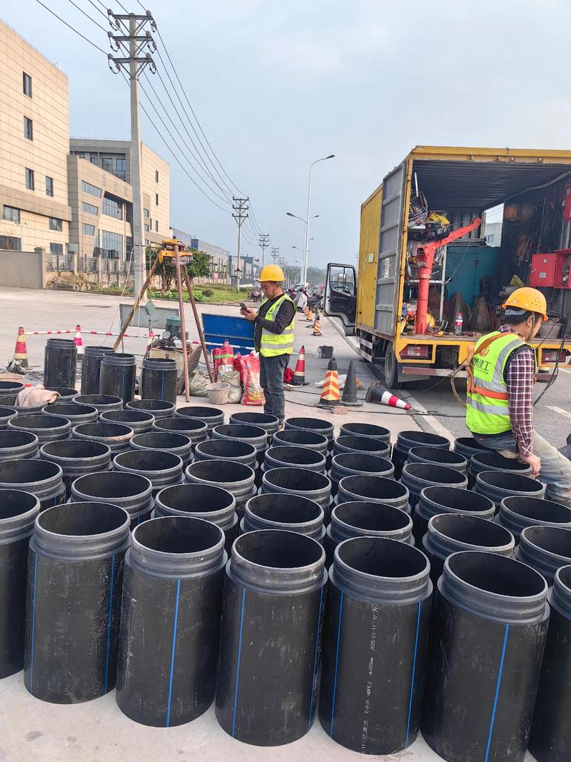 西工管道短管置换